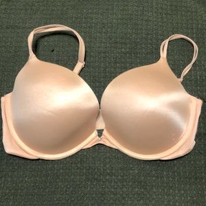 Victoria’s Secret Push Up Bra 34DD